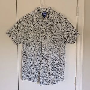 Apt 9 Button up short sleeve wildlife tee